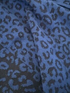 NWT Magaschoni New York Blue and Black Leopard Print Cashmere Scarf Wrap O/S